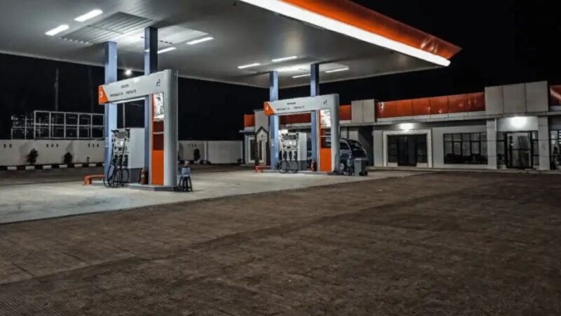 पेट्रोल-डीजल के नए दाम जारी, मामूली उतार-चढ़ाव; टंकी फुलकराने से पहले जानें 25 अप्रैल के रेट