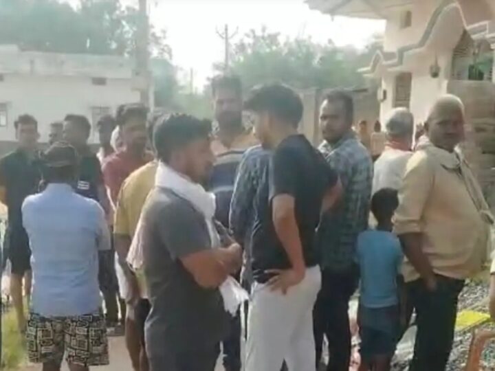 पति ने पत्नी और सास की गला रेतकर हत्या, ससुर गंभीर