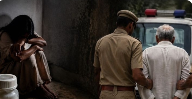 वाराणसी में विवाहिता की संदिग्ध मौत: ससुराल पक्ष पर हत्या व दुष्कर्म का आरोप, ससुर गिरफ्तार