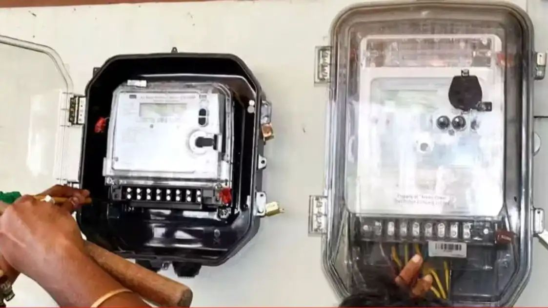 स्मार्ट मीटर अभियान पर ब्रेक, तकनीकी रिपोर्ट तक मीटर बदलने पर रोक