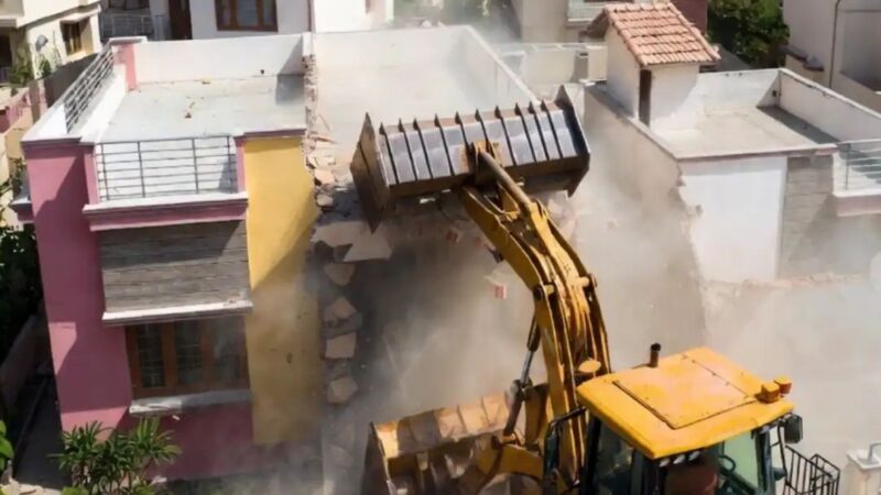 घर खरीदने से पहले सावधान! एक गलती से सपना बन सकता है बर्बादी का कारण