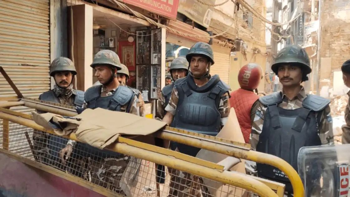 दालमंडी सड़क चौड़ीकरण: 65 मकानों पर नोटिस, एक सप्ताह में नक्शा नहीं दिया तो होगी कार्रवाई