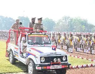 वाराणसी: महिला आरक्षियों के ग्रैंड रिहर्सल में दिखी अनुशासन और दक्षता की झलक