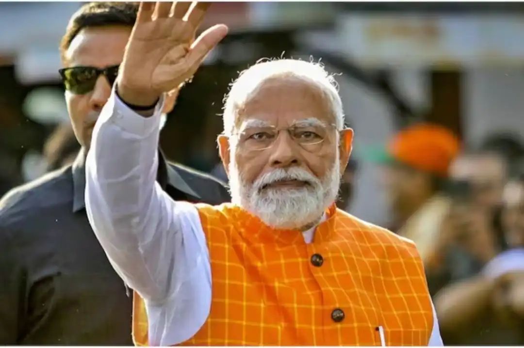 पीएम दौरे से पहले काशी में महा-सफाई अभियान तेज, 250 टन अतिरिक्त कचरा हटाया