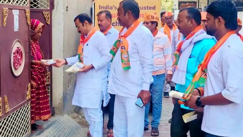 प्रधानमंत्री मोदी के स्वागत में 1000 से अधिक छात्राएं व महिला खिलाड़ी बनाएंगी मानव श्रृंखला