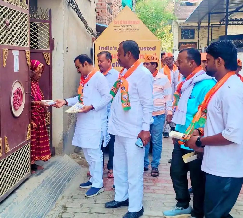 प्रधानमंत्री मोदी के स्वागत में 1000 से अधिक छात्राएं व महिला खिलाड़ी बनाएंगी मानव श्रृंखला