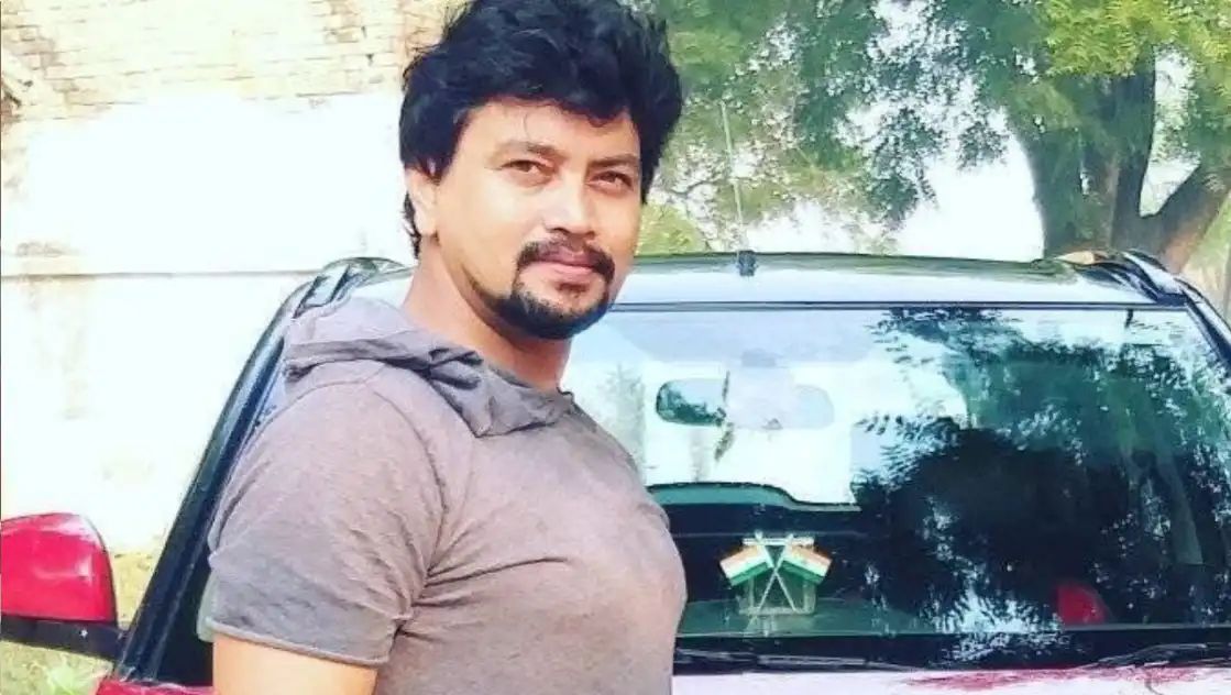 फैक्ट्री से लौट रहे कारोबारी की ईंट-पत्थर से हमला कर हत्या