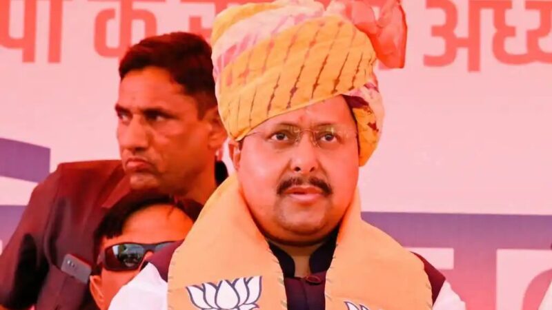 काशी दौरे पर भाजपा अध्यक्ष नितिन नवीन, बाबा विश्वनाथ के करेंगे दर्शन