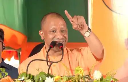 पीएम मोदी के आगमन से पूर्वांचल को विकास की नई दिशा: सीएम योगी