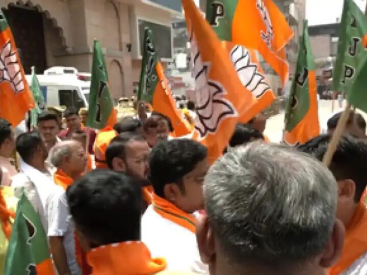 दुल्हन की तरह सजी काशी, पीएम मोदी के दौरे से पहले भव्य तैयारियां