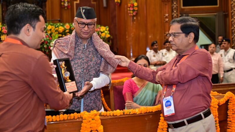 विकसित भारत युवा संसद 2026 का शुभारंभ, युवाओं ने रखा राष्ट्र निर्माण का संकल्प