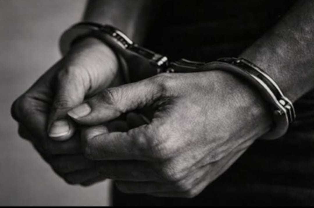 9 वर्षीय बच्ची से छेड़छाड़ के आरोप में एसीपी गिरफ्तार