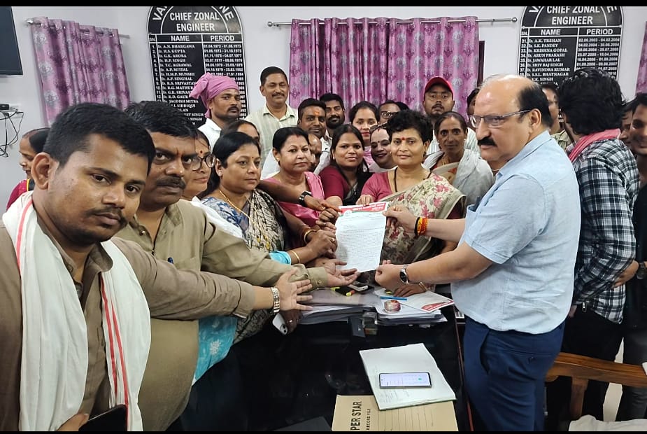 स्मार्ट मीटर से जनता को लूटने के विरोध में सपा महिला सभा का एमडी कार्यालय पर जोरदार प्रदर्शन