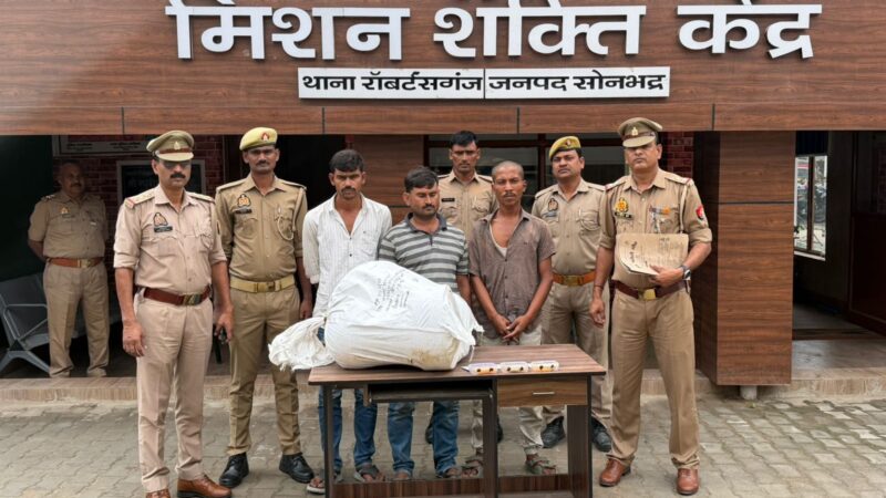 घर में घुसकर चोरी करने वाले गिरोह का भंडाफोड़, तीन शातिर गिरफ्तार
