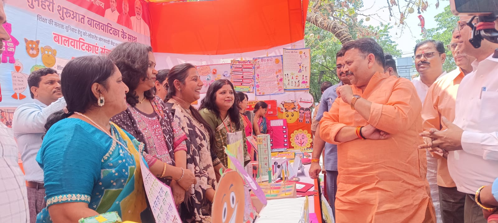 शिक्षामित्र सम्मान समारोह संपन्न