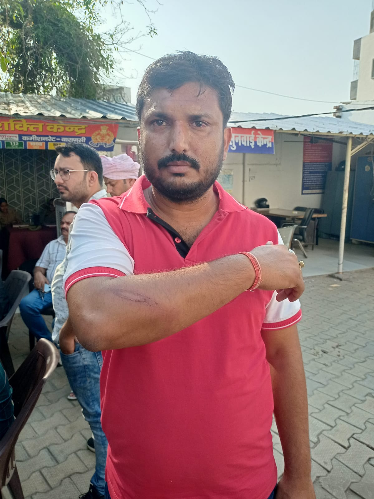 शिवपुर : मारपीट कर युवक से सोने की चेन और  82 हजार नकदी लूट कर भागे बदमाश