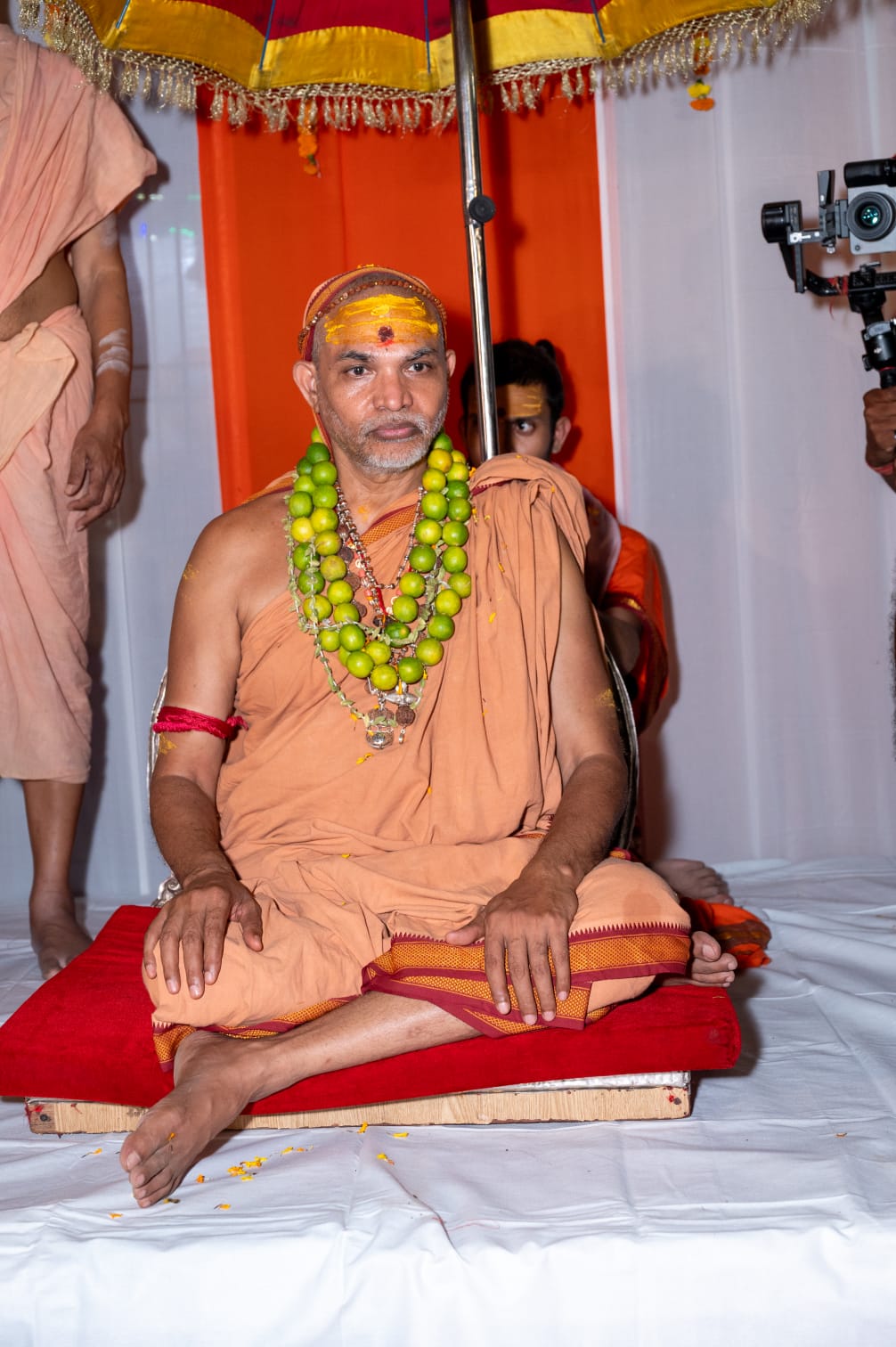 सोनभद्र में जगद्गुरु शंकराचार्य का भव्य स्वागत, गौसंरक्षण व धर्मजागरण का लिया संकल्प