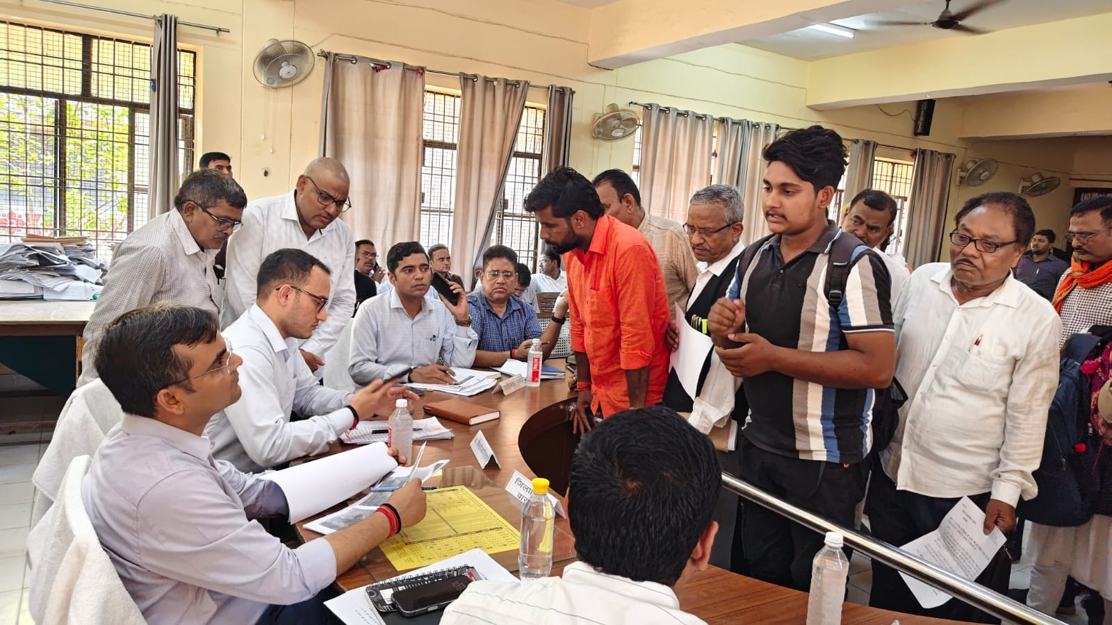 सदर तहसील में आयोजित संपूर्ण समाधान दिवस में पहुंचे 185 मामले