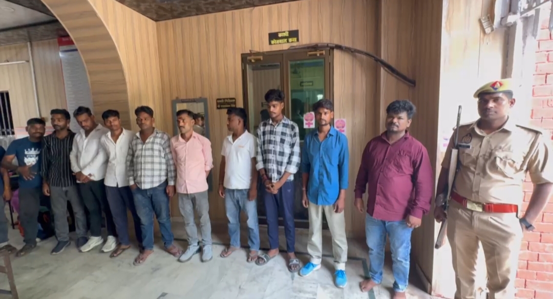 काल भैरव मंदिर में सुगम दर्शन के नाम पर अवैध वसूली, 11 आरोपी गिरफ्तार
