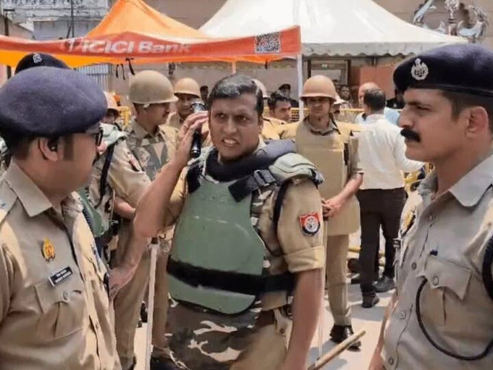काशी विश्वनाथ मंदिर में ऐप आधारित व्यवस्था का विरोध तेज, कांग्रेस ने उठाए सवाल