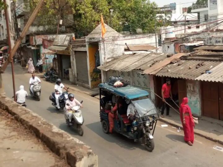 पंचकोसी परिक्रमा से पहले शिवपुर की धर्मशालाओं में बदहालव्यवस्थाएं, श्रद्धालुओं की बढ़ी चिंता