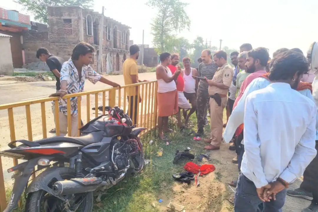रोहतास में भीषण सड़क हादसा, दो बाइकों की टक्कर में पांच घायल, दो की हालत गंभीर