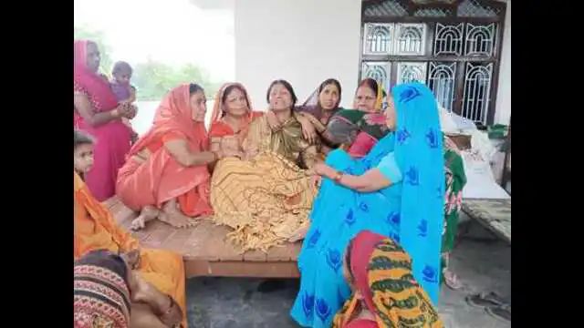 ट्रेलर की चपेट में आने से बीटीसी छात्रा की मौत, गांव में शोक