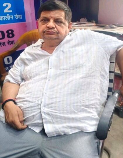 बस कंडक्टर से 8 हजार रिश्वत लेते रोडवेज अधिकारी गिरफ्तार