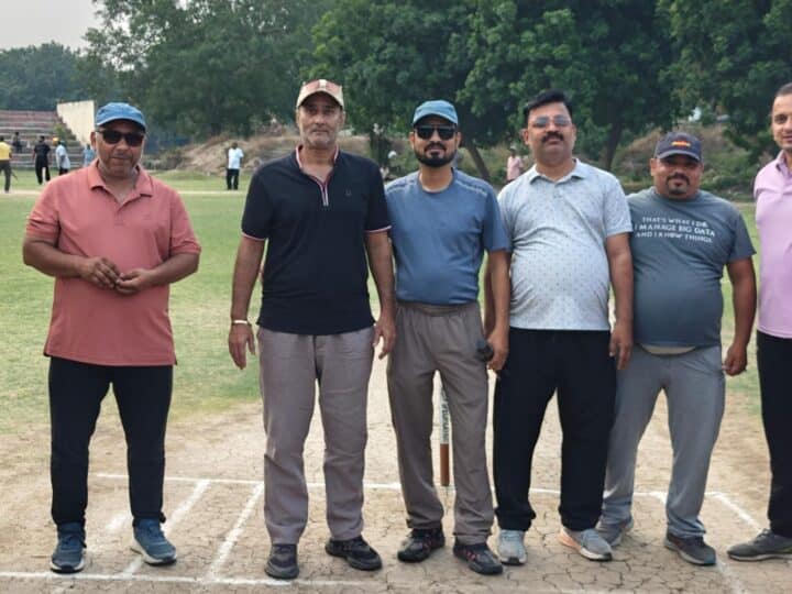 श्री वल्लभ युवक परिषद् की गुजराती प्रीमियर लीग में नविन सोनावाला और भरत सोनावाला का जलवा