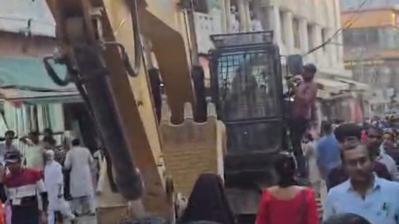 दालमंडी चौड़ीकरण अभियान तेज, 16 भवन खाली करने की मुनादी