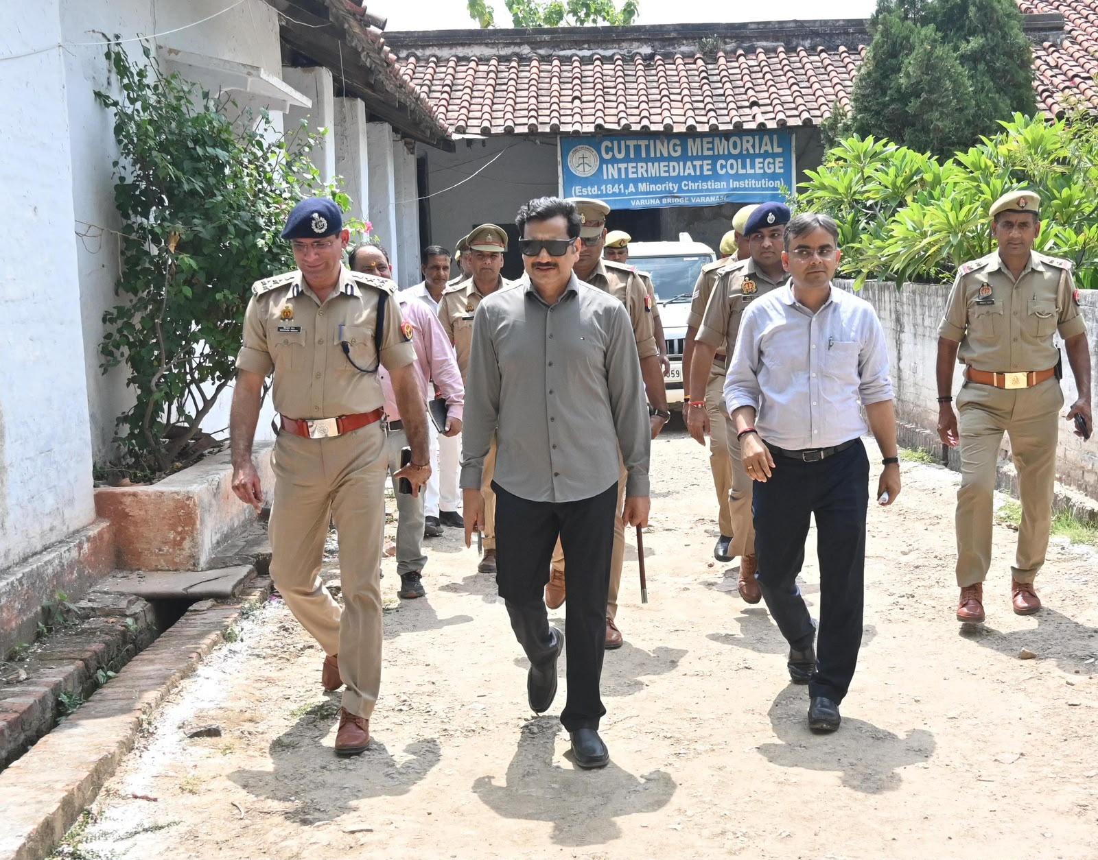 आरक्षी भर्ती परीक्षा को लेकर पुलिस आयुक्त और जिलाधिकारी ने किया परीक्षा केंद्रों का निरीक्षण