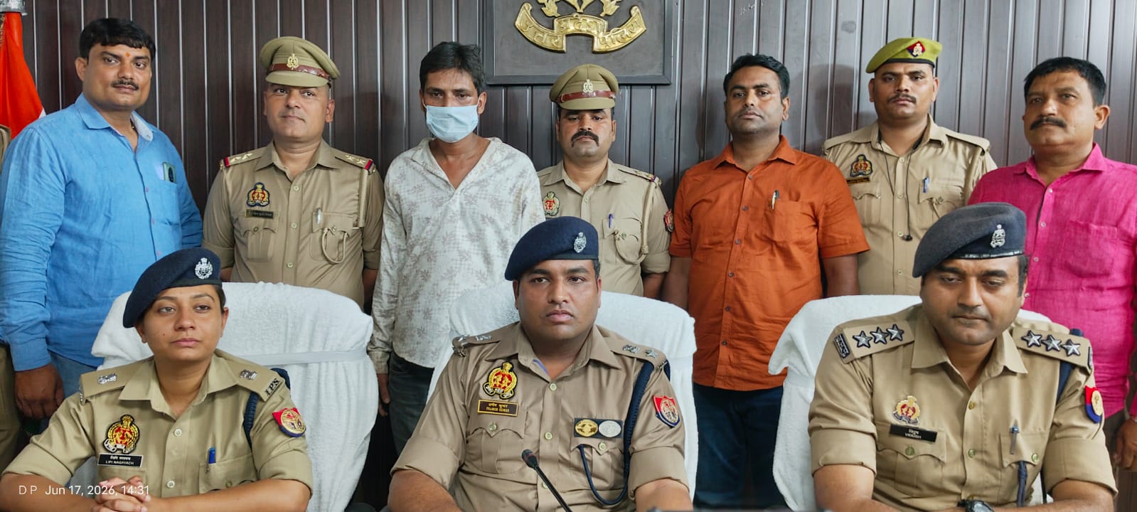 अवैध असलहों के साथ युवक गिरफ्तार