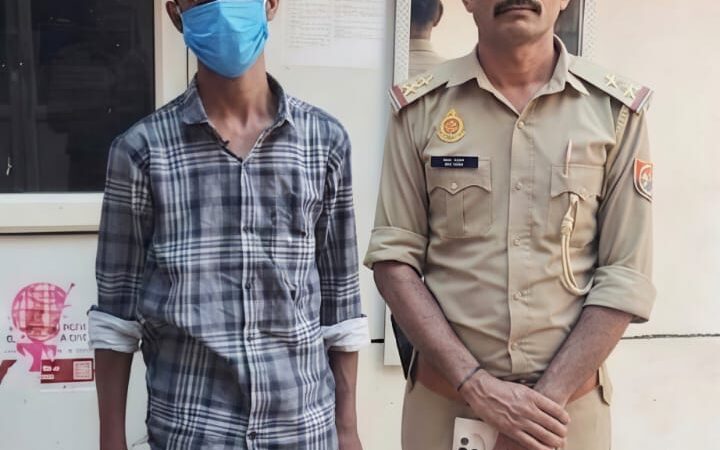 लूट के मामले में वांछित हिस्ट्रीशीटर गिरफ्तार