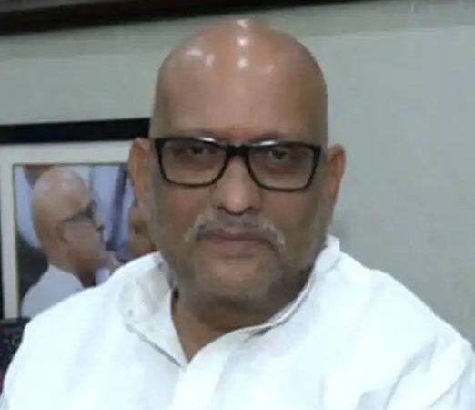 कर्बला के संदेश को जीवन में अपनाकर भाईचारे की मिसाल बनें : अजय राय