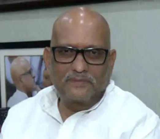 कर्बला के संदेश को जीवन में अपनाकर भाईचारे की मिसाल बनें : अजय राय