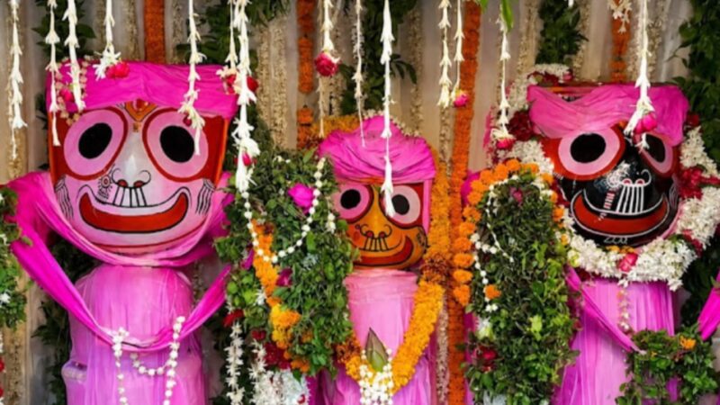 84 घाटों के गंगाजल से भगवान जगन्नाथ का महाअभिषेक