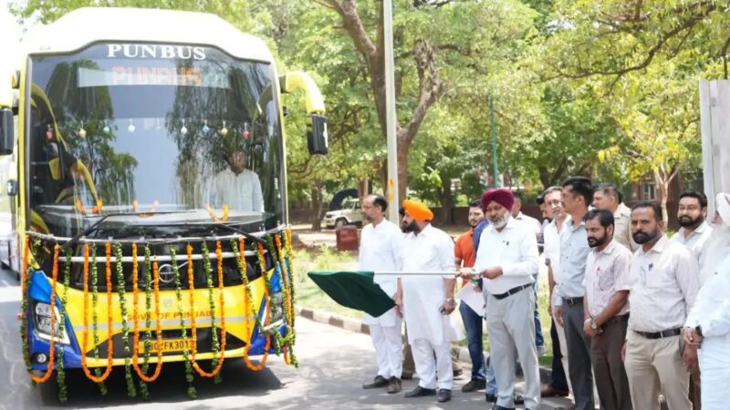 रविदास प्रकाश पर्व पर वाराणसी के लिए विशेष ट्रेनें मांगीं