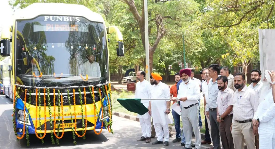रविदास प्रकाश पर्व पर वाराणसी के लिए विशेष ट्रेनें मांगीं