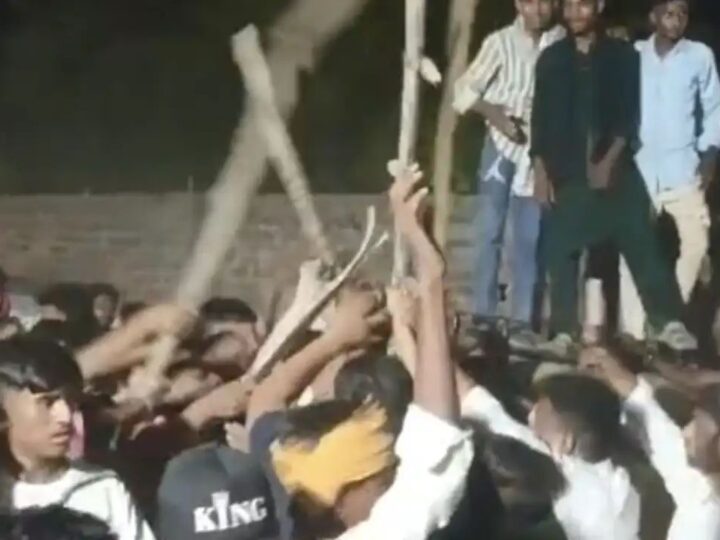 कैमूर के उर्स मेले में दो पक्षों में हिंसक झड़प, 10 घायल; पांच वाराणसी रेफर