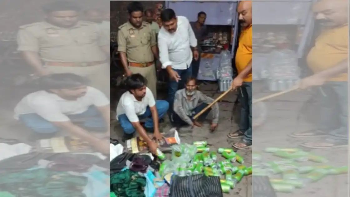 विजया नगरम मार्केट में फिर पकड़ी गई अवैध शराब, पान की गुमटी से बरामद हुआ जखीरा