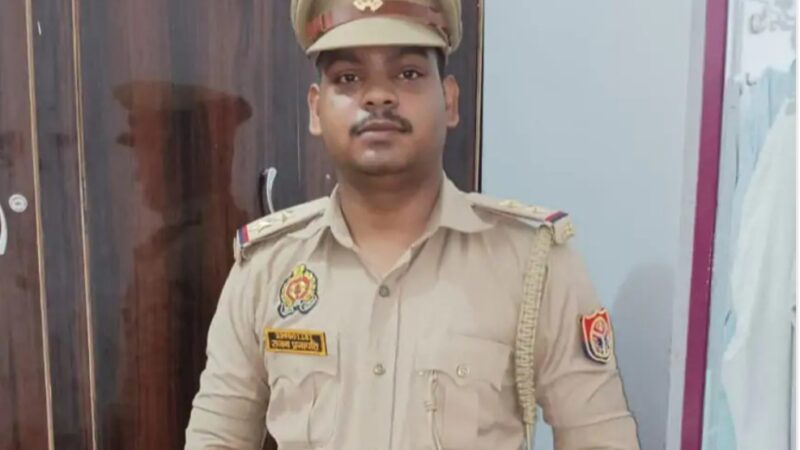 चोलापुर में फर्जी दरोगा गिरफ्तार