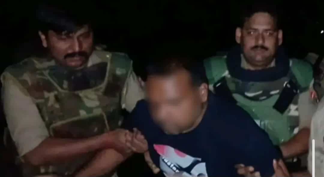 फतेहपुर : पुलिस मुठभेड़ में हिस्ट्रीशीटर को पैर में लगी गोली