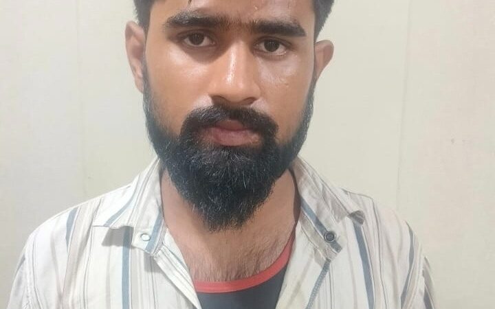 50 हजार का इनामिया वाराणसी में चढ़ा एसटीएफ के हत्थे