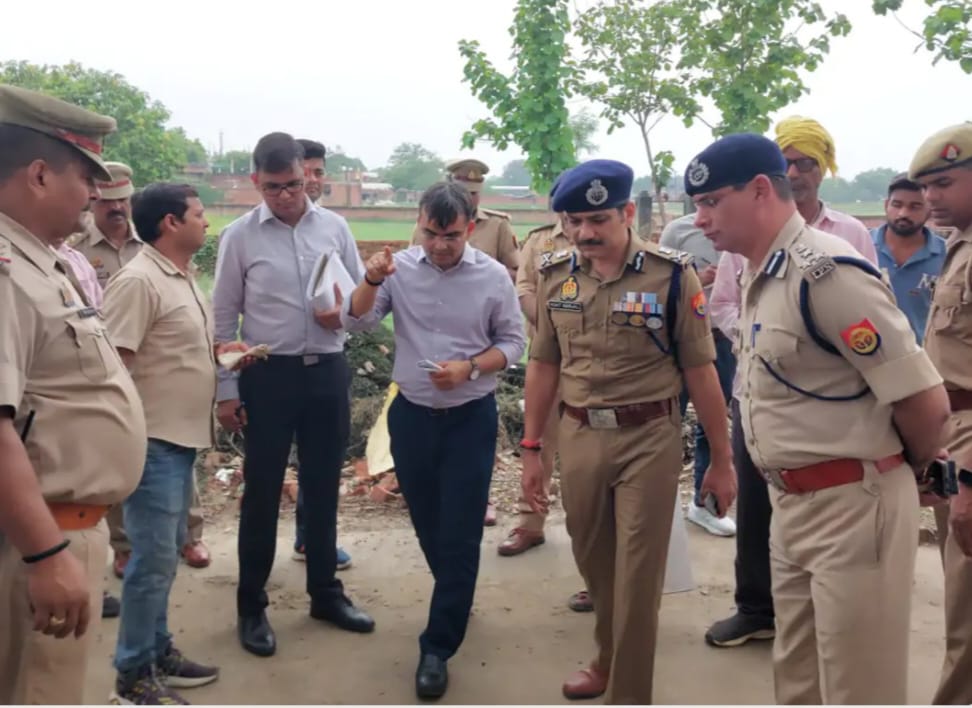 श्रावण यात्रा की तैयारियों का डीएम-सीपी ने किया निरीक्षण