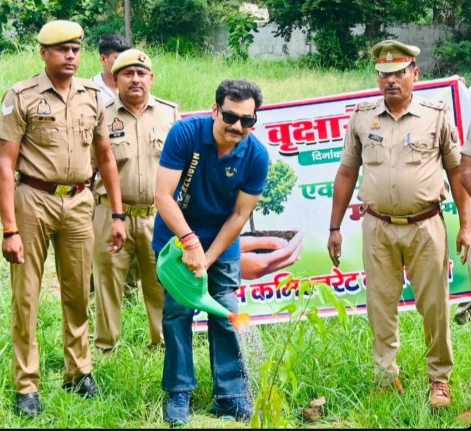 ‘एक पेड़ माँ के नाम’ अभियान के तहत पुलिस ने किया पौधारोपण में जनभागीदारी का किया आह्वान