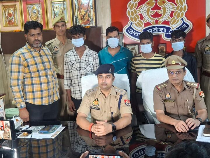 लंका : बिहार ले जाए जा रहे 16 गोवंश बरामद पांच तस्कर गिरफ्तार