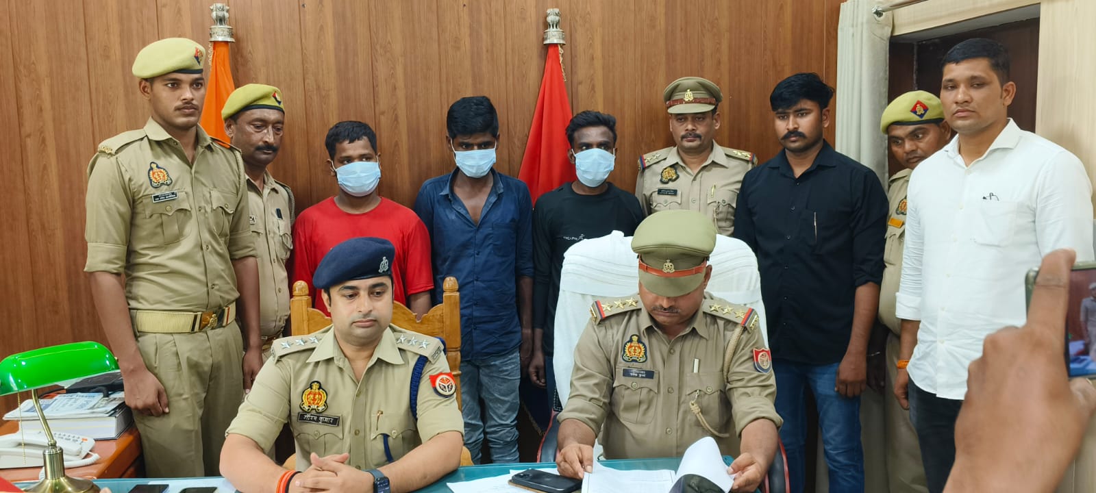 निर्माणाधीन मकानों से बिजली के तार चोरी करने वाले तीन शातिर चोर गिरफ्तार