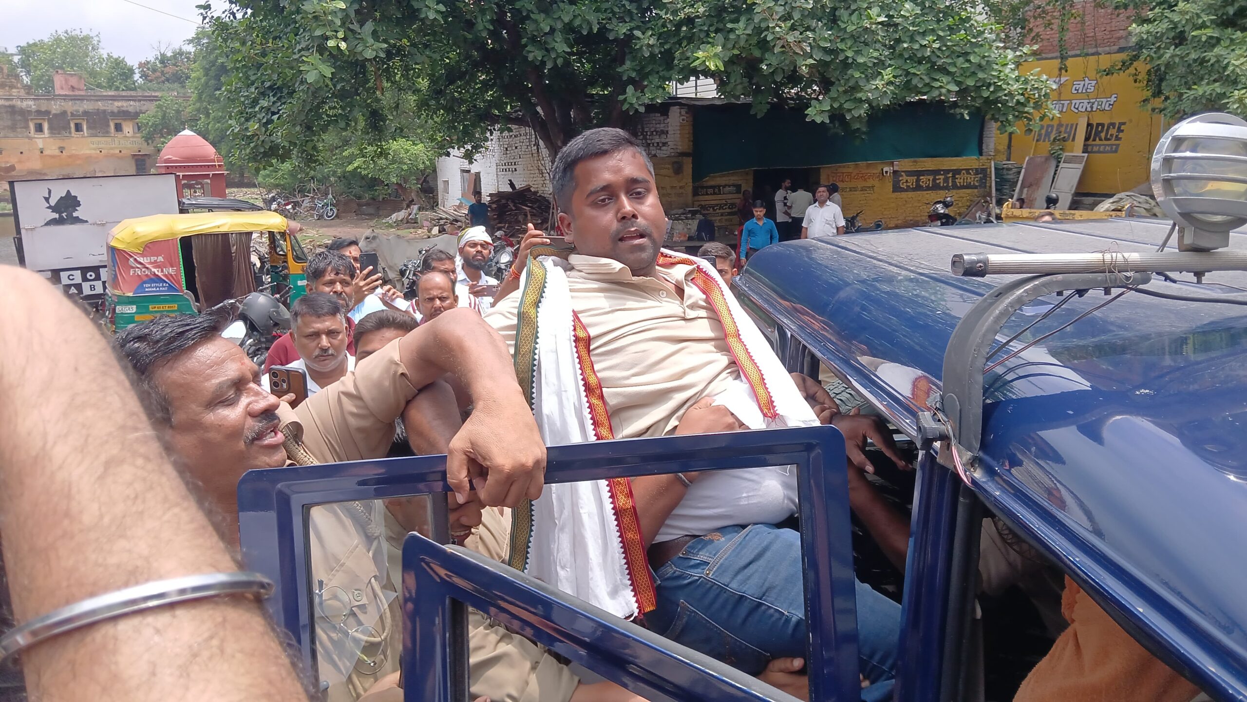 राहुल गांधी के समर्थन में युवा कांग्रेस का प्रदर्शन,चंचल शर्मा समेत कई हिरासत में