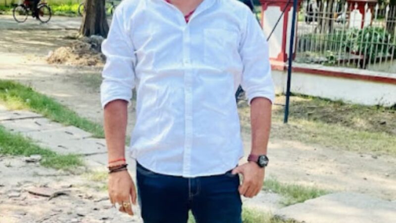 डीएवी पीजी कॉलेज का एमटीएस डेढ़ माह के लिए जिलाबदर