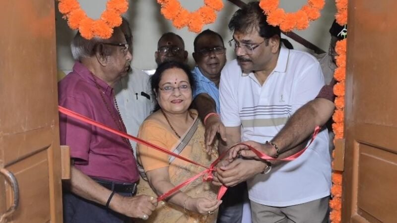 भारत विकास परिषद ने हिन्दू सेवा सदन में लगाई आधुनिक फिजियोथेरेपी मशीन